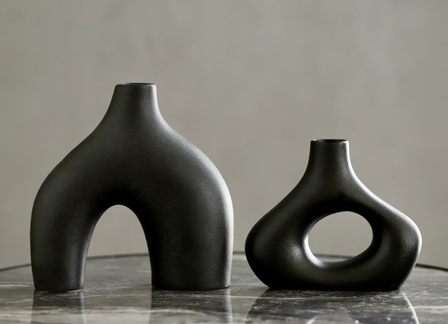 Carrot's Den Donut Vase, Set of 2 - White Large Ceramic Vase - Minimalist Nordic, Hollow | Table Centerpiece, Olive Plant, Wedding, Living Room, Bookshelf, Office, Modern Home, Entryway, Console