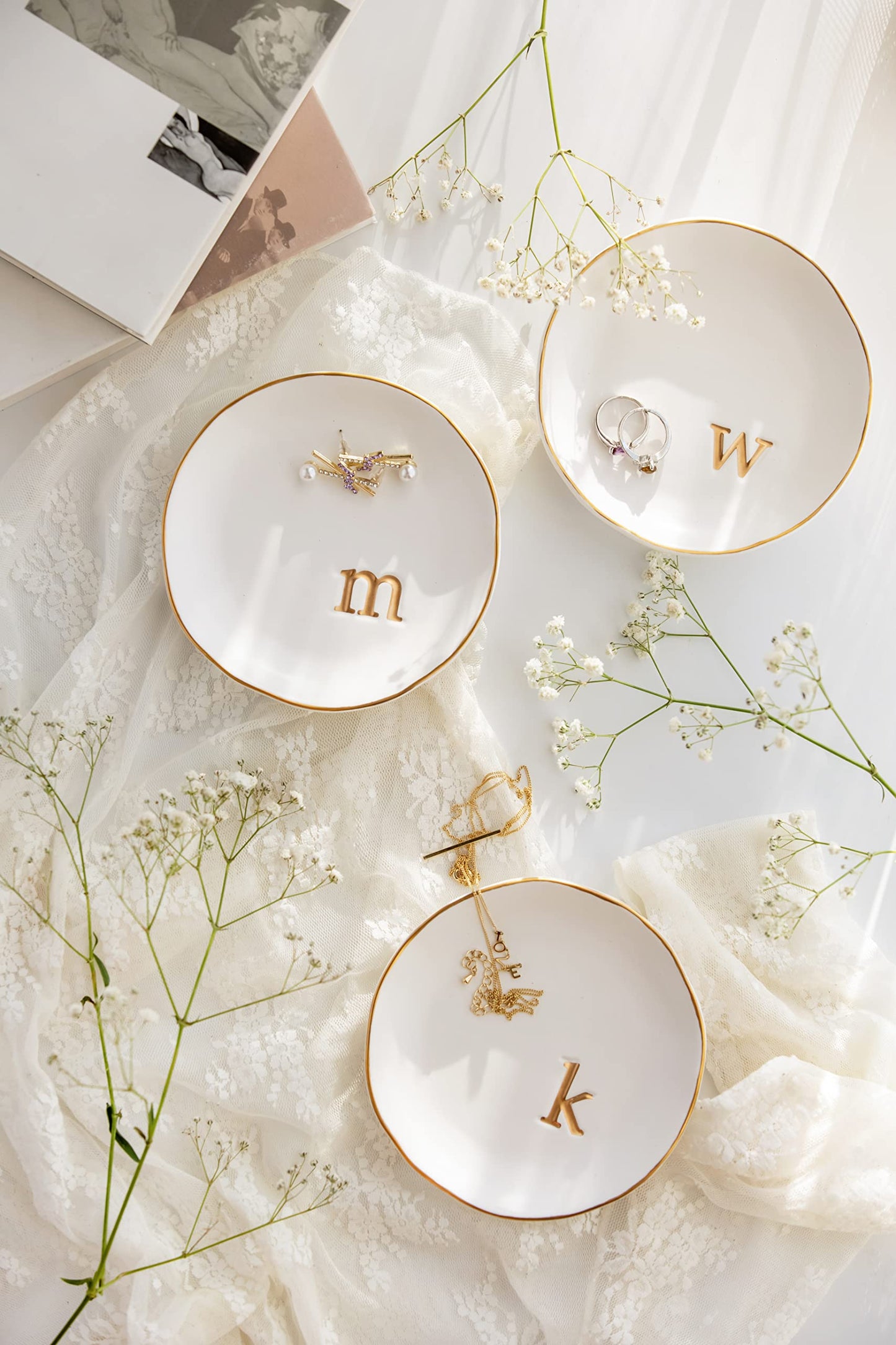 COLLECTIVE HOME - Ceramic Jewelry Tray, Decorative Trinket Dish for Rings Earrings Necklaces Bracelet Watch Keys, Birthday Mother's Day Christmas Gift for Women, 4.75", White Surface (M)