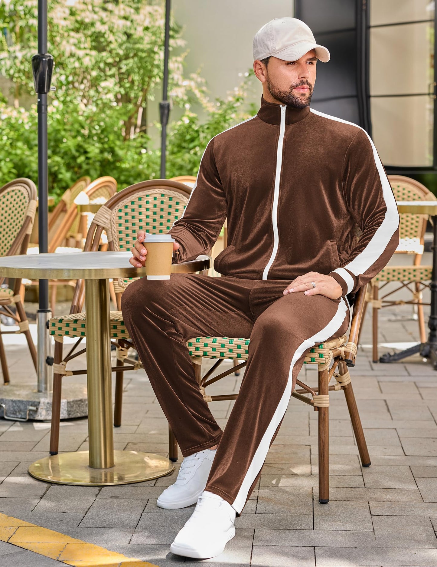 Vssjavun Men's 2 Piece Tracksuit Velour Track Suits Casual Sweatsuits Full Zip Velvet Jogging Suit Sets